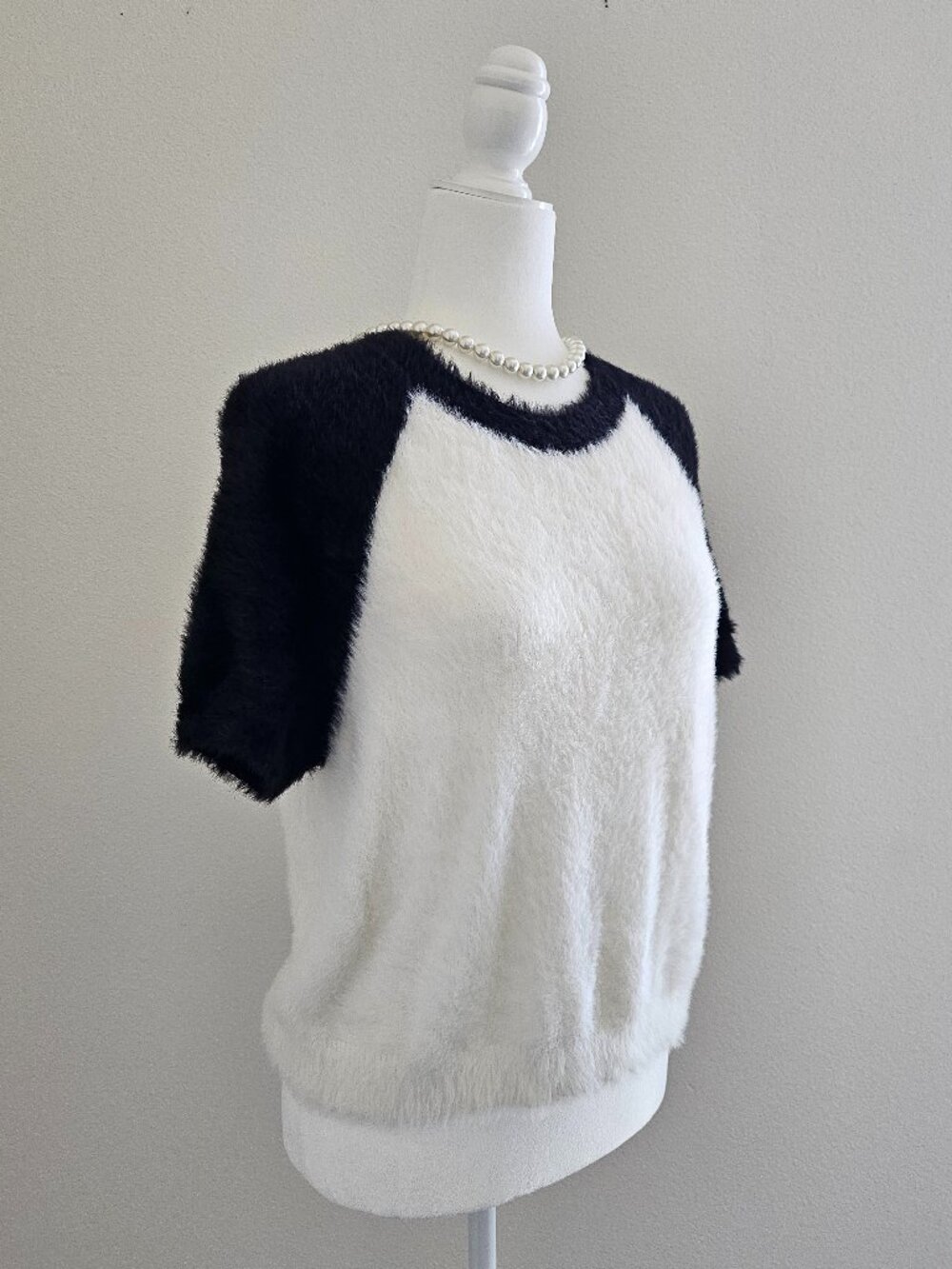 Cotton Emporium Fuzzy Knit Sweater Black White Raglan Soft Top L NWOT - Picture 2 of 10